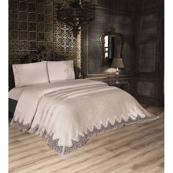 Battaniyeli Dantelli Prenses Çeyizlik Pike Takımı 4 Parça Battaniyeli Dantelli Prenses Çeyizlik Pike Takımı 4 Parça