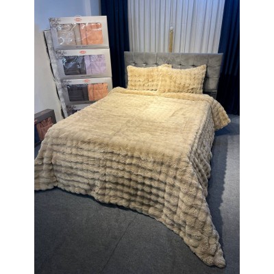 Merinos Diamond Tavşan Tüyü Kadife Battaniyeli Yatak Örtüsü Takımı Merinos Diamond Tavşan Tüyü Kadife Battaniyeli Yatak Örtüsü Takımı